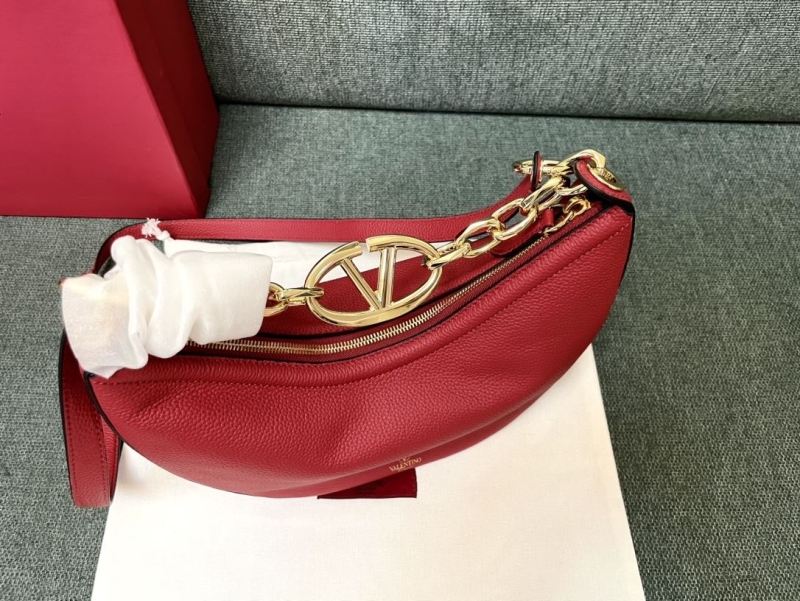 Va1e*ntin0 hobo bag